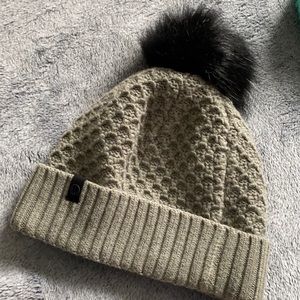Lulu lemon beanie